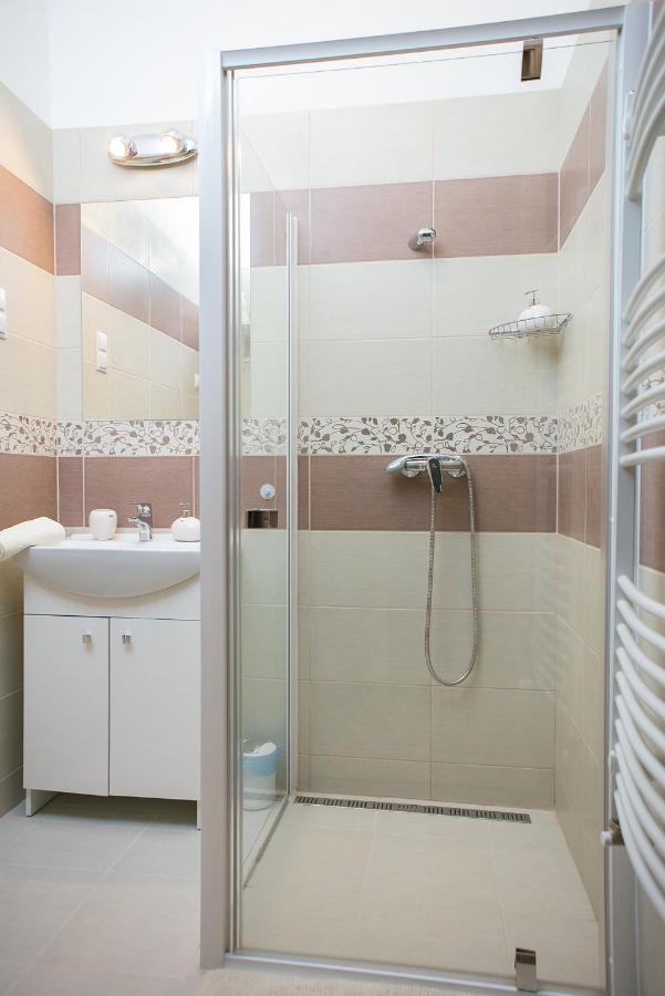 Forras Apartman Eger Exteriér fotografie